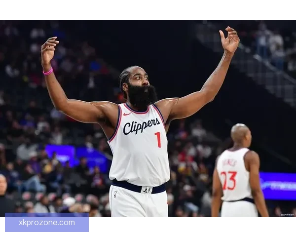 乔治生涯第30次单场至少4断4三分仅次哈登库里排名历史第三